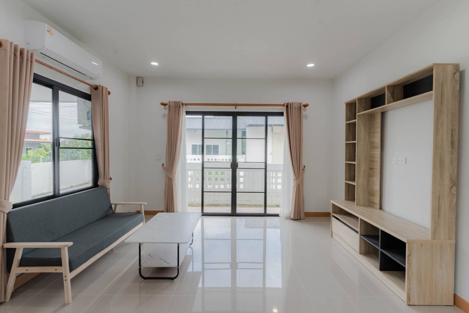 บ้านเดี่ยวสร้างใหม่ “พื้นที่กว้าง อยู่สบาย งบไม่แรง” รูป 8