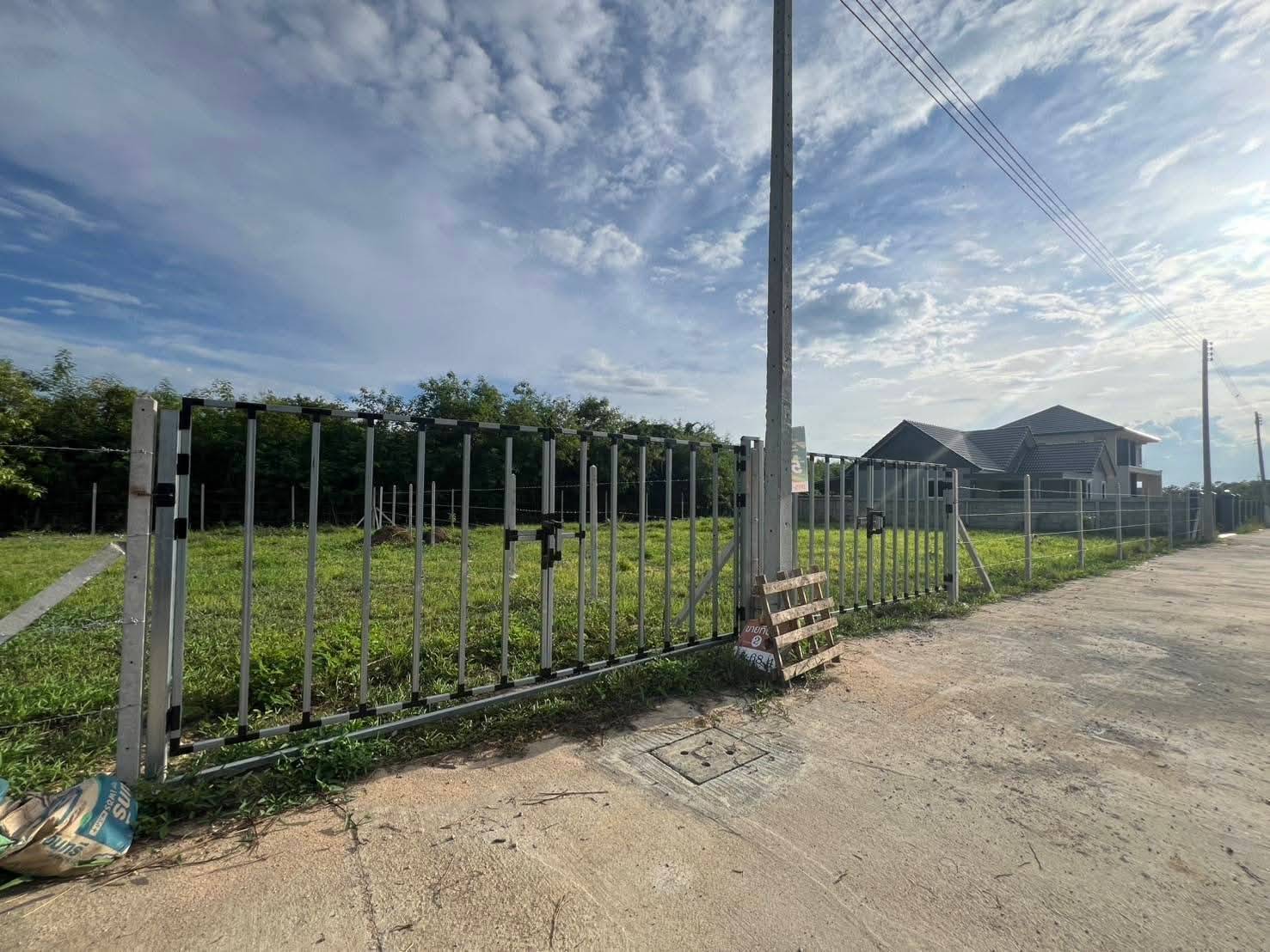 ที่ดินสวยสันกำแพงสายใหม่ 277 ตร.ว. ตร.ว.ละ 6500 รูป 3